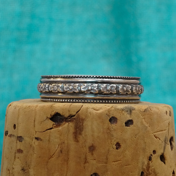 Bordered Floral Stacking Ring